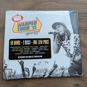 Vans Warped Tour 2015 Album NWT